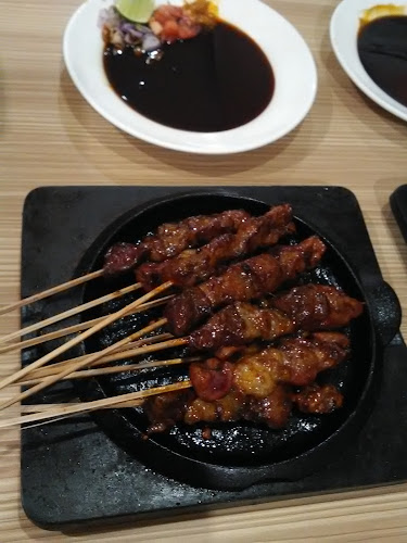 Sate House Bogowonto - Gastronomi dan perhotelan