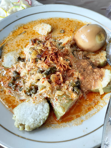 Opinii despre Pondok Kue Nikmat în Kota Tangerang Selatan - Gastronomi dan perhotelan