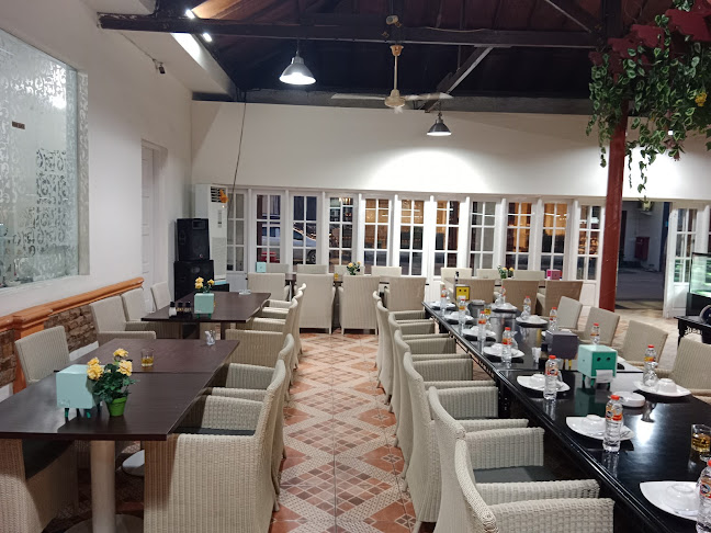 Family Cafe PIER 29 - Gastronomi dan perhotelan