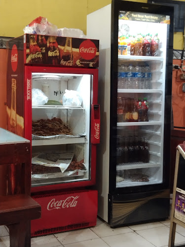 Opinii despre Sate Padang Tiga Putra în Kota Bandar Lampung - Gastronomi dan perhotelan