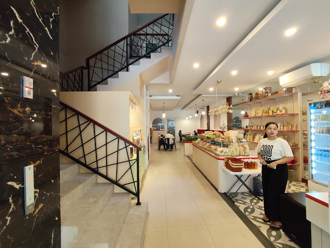 Opinii despre Depot Bu Indra în Surabaya - Gastronomi dan perhotelan