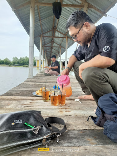 Victory Lesehan Dan Pemancingan