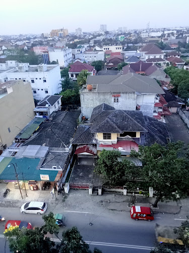 Opinii despre Bc OMB în Kab. Tasikmalaya - Gastronomi dan perhotelan