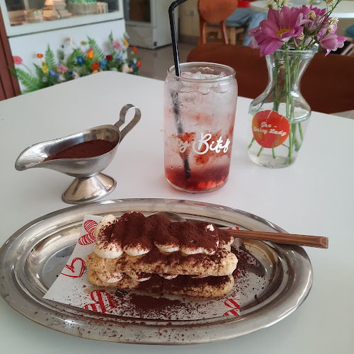 Opinii despre Happy Bites în Kota Depok - Gastronomi dan perhotelan