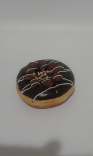 Toko Roti Borneo - Gastronomi dan perhotelan