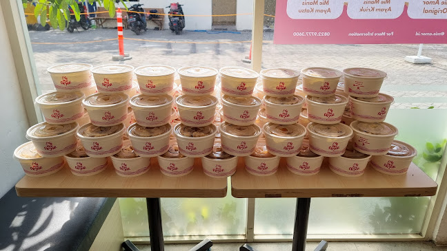 MIE AMOR GION MARKET MERR - Gastronomi dan perhotelan