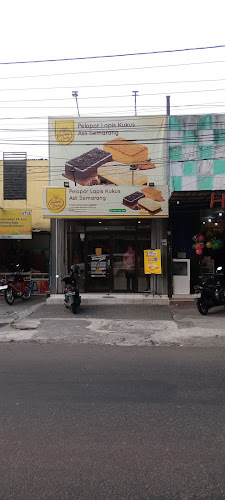 Comentarii opinii despre Lapis Kukus Lawang Sewu Banyumanik