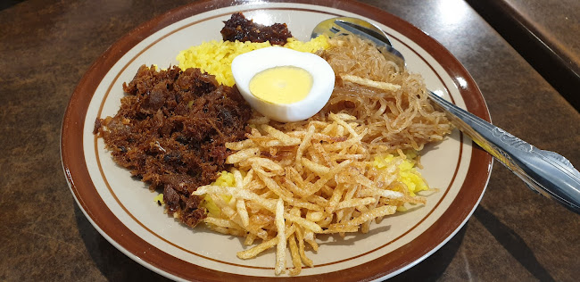 Hari-Hari Minimarket Cake & Bakery - Kota Manado