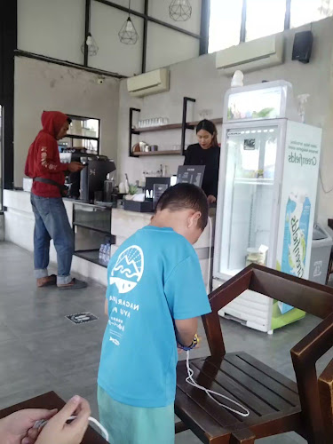 Comentarii opinii despre KALLIA