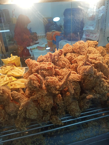 D'Besto Chiken and Burger Tarok Bukittinggi - Gastronomi dan perhotelan