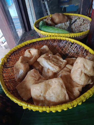 Sate Condong Karangsambung - Gastronomi dan perhotelan