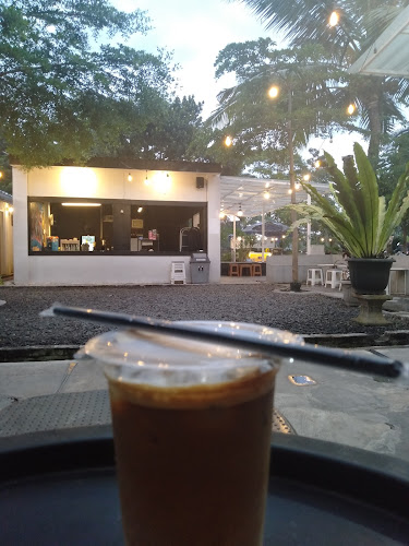 Kantong Makan by The SHUJ