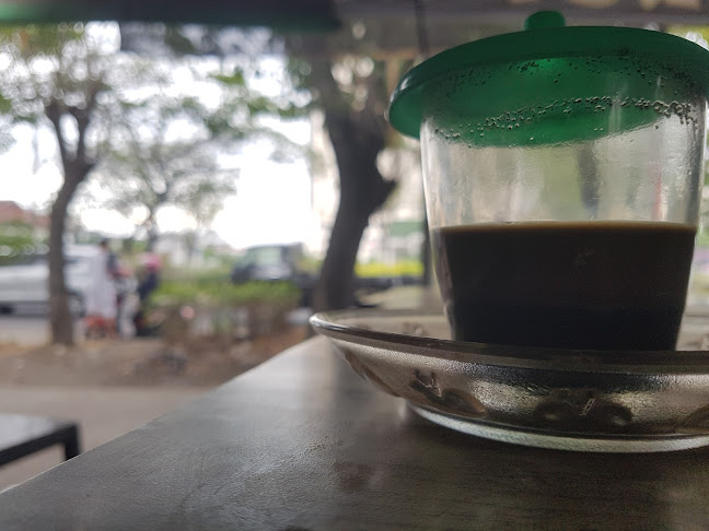 Opinii despre Warkop Artika în Surabaya - Gastronomi dan perhotelan