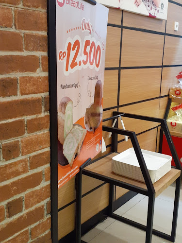 HR6X+8FW, Komet, Kec. Banjarbaru Utara, Kota Banjar Baru, Kalimantan Selatan 70714