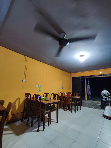 47H2+CHJ, Klabala, Distrik Sorong Barat, Kota Sorong, Papua Bar. 98411