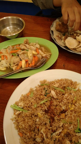 PH3Q+M9J, Jl. Kayu Tangi 2 Jalur 2, Pangeran, Kec. Banjarmasin Utara, Kota Banjarmasin, Kalimantan Selatan 70123