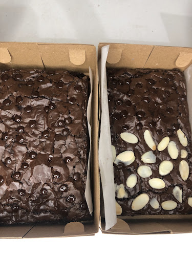 Fudgy Brownies by Ratu - Gastronomi dan perhotelan