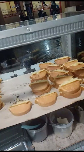 Opinii despre Pukis 247 în Kota Semarang - Gastronomi dan perhotelan