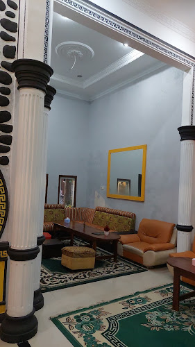 Waroeng Boss To - Gastronomi dan perhotelan