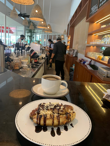 Emerald Tree Resto & Coffee Bar - Kota Tangerang Selatan