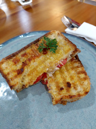 Comentarii opinii despre Al Raha Resto & Cafe