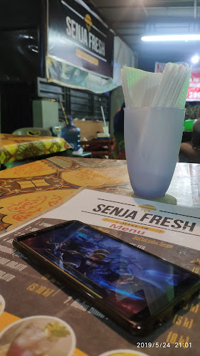 Opinii despre Senja Fresh Coffee In în Kota Medan - Gastronomi dan perhotelan