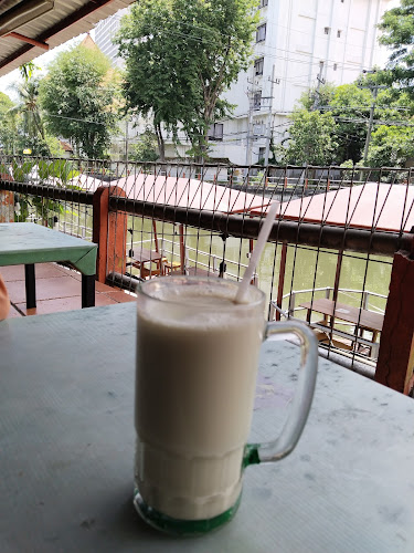 Sentra Wisata Kuliner Taman Prestasi - Gastronomi dan perhotelan