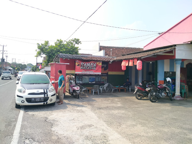 Ramen Meledak - Gastronomi dan perhotelan