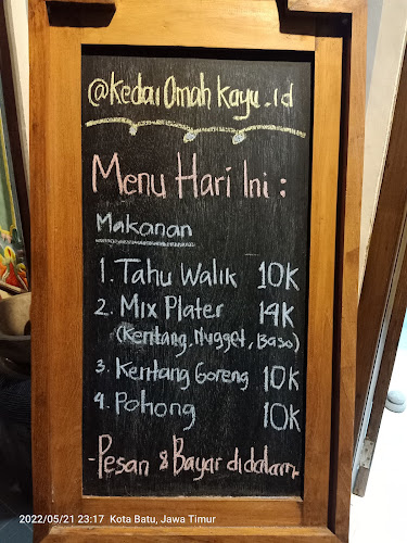 Kedai Omah Kayu - Gastronomi dan perhotelan