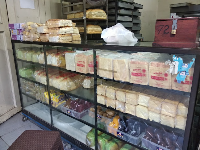 Opinii despre Sari Good Bakery în Kota Cimahi - Gastronomi dan perhotelan