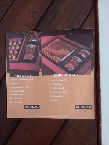 Jl. Gajah Mada No.153A 153B, Benua Melayu Darat, Kec. Pontianak Sel., Kota Pontianak, Kalimantan Barat 78121