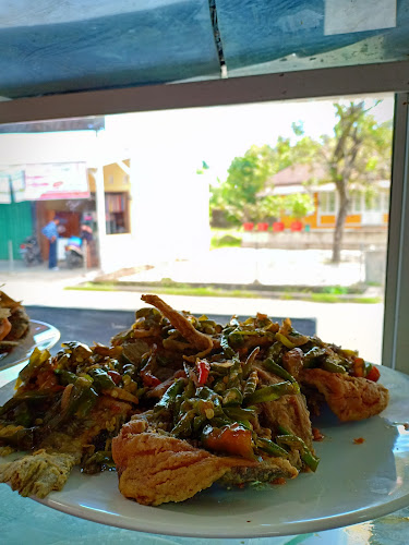 Ampera Devi - Kota Padang