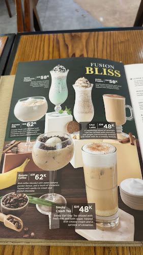 Comentarii opinii despre Excelso - Pesona Square