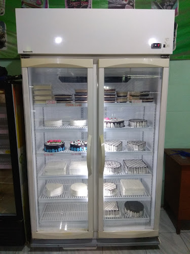 toko kue RAFA CAKE lapis legit & cake - Gastronomi dan perhotelan