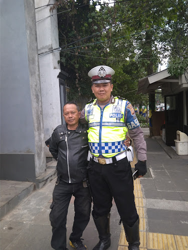 Opinii despre Warung Kopi Mang Akex în Kota Bandung - Gastronomi dan perhotelan