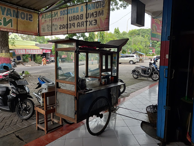 ꦱꦾꦺꦴꦩꦻꦭꦤ꧀ꦧꦠꦒꦺꦴꦂꦤꦧꦶꦭ Siomay & Batagor Nabila