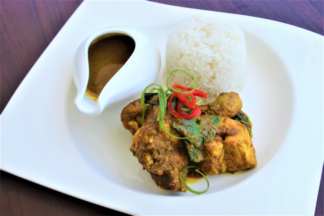 Karebosi Sky Lounge and Park - Gastronomi dan perhotelan