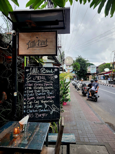 Comentarii opinii despre Warung Little Bird