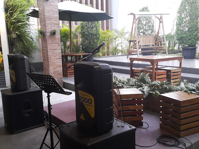 Comentarii opinii despre Kedai Rimbun Restaurant