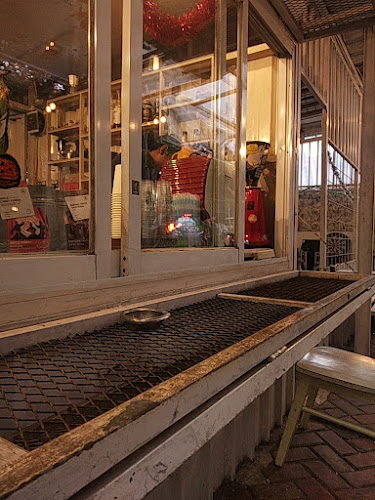 Comentarii opinii despre Stuck Coffee & Drinks