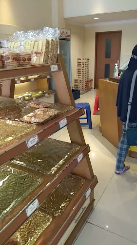 Roti Han's - Kota Surakarta