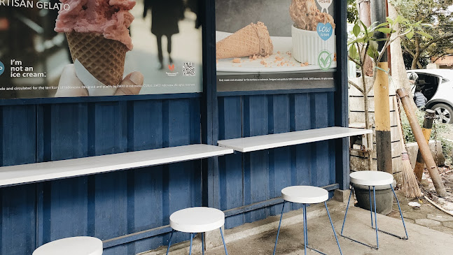 Jl. Trunojoyo No.7, Citarum, Kec. Bandung Wetan, Kota Bandung, Jawa Barat 40115