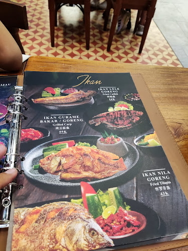 Pandan Kuring Rastaurant Living World Denpasar