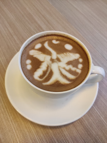 Comentarii opinii despre Toneeto's Kitchen&Coffee