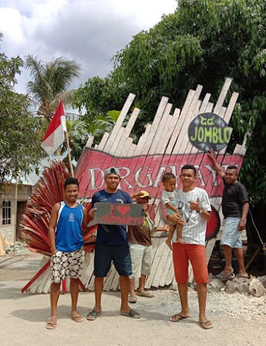 Opinii despre Gang jomblo în Kota Kupang - Gastronomi dan perhotelan