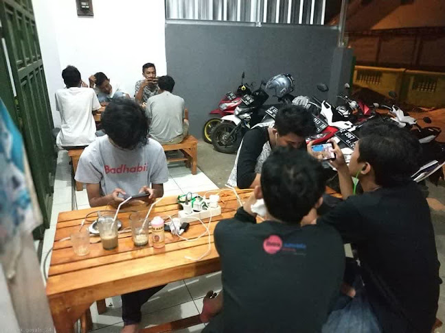 Comentarii opinii despre TOKO GAYATRI, KOS GAYATRI