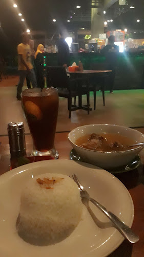 G3V6+38P, Jl. Prof. Dr. H.B. Jassin, Limba U I, Kota Sel., Kota Gorontalo, Gorontalo 96135