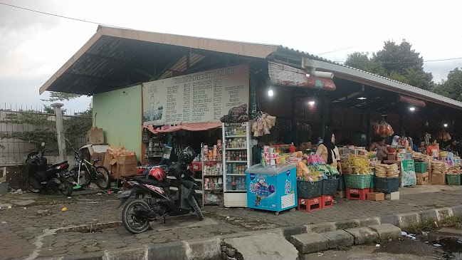 Tahu Gimbal PAK TRI & Aneka oleh-oleh khas Semarang