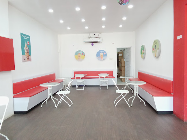 MOMOYO ANDUONOHU - Gastronomi dan perhotelan