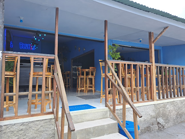 Blueys bar - Gastronomi dan perhotelan